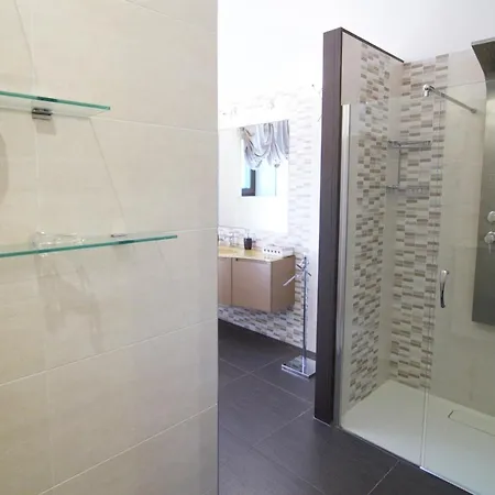 Villa Luxury Vale *